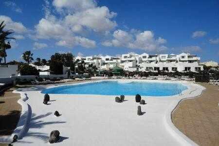 Bonito Apartamento Reformado En Las Coronas Коста Тегисе Екстериор снимка