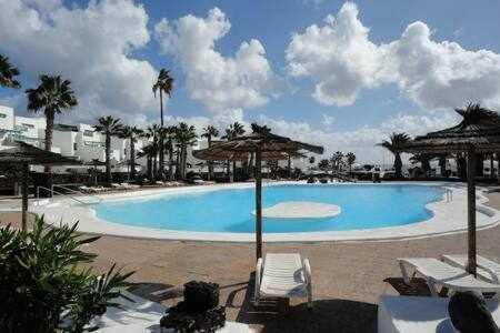 Bonito Apartamento Reformado En Las Coronas Коста Тегисе Екстериор снимка